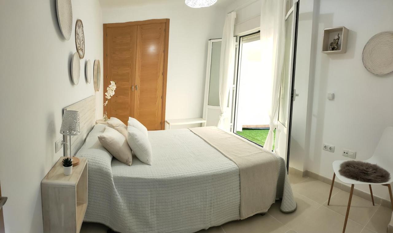 Relax Chiclana-Aparcamiento Privado-Tv Cable-Wifiplus-Aire Acond-Incluido Chiclana de la Frontera Dış mekan fotoğraf
